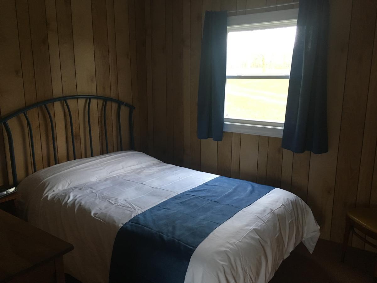 Wingspread Cottages Stanley Bridge Экстерьер фото